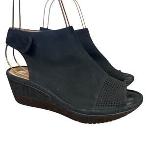 Clarks Wynnmere Abie Unstructured Black Nubuck Leather Wedge Peep Toe Sandals 7W